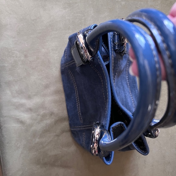 Suede Tignanello handbag - Picture 6 of 14